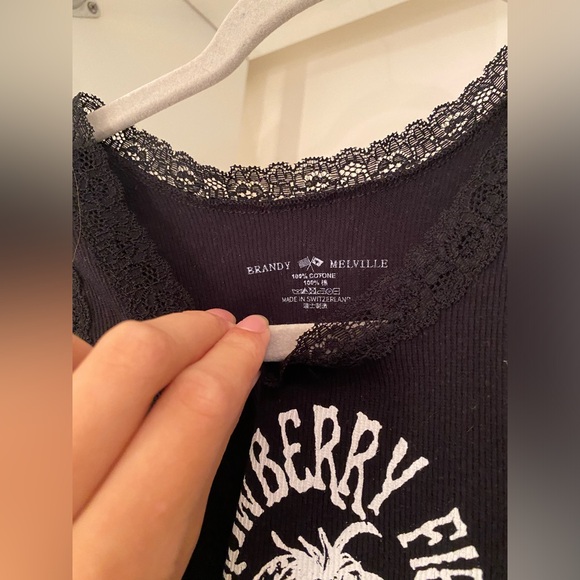 COPY - Brandy Melville strawberry fields tank top black lace - Picture 2 of 5